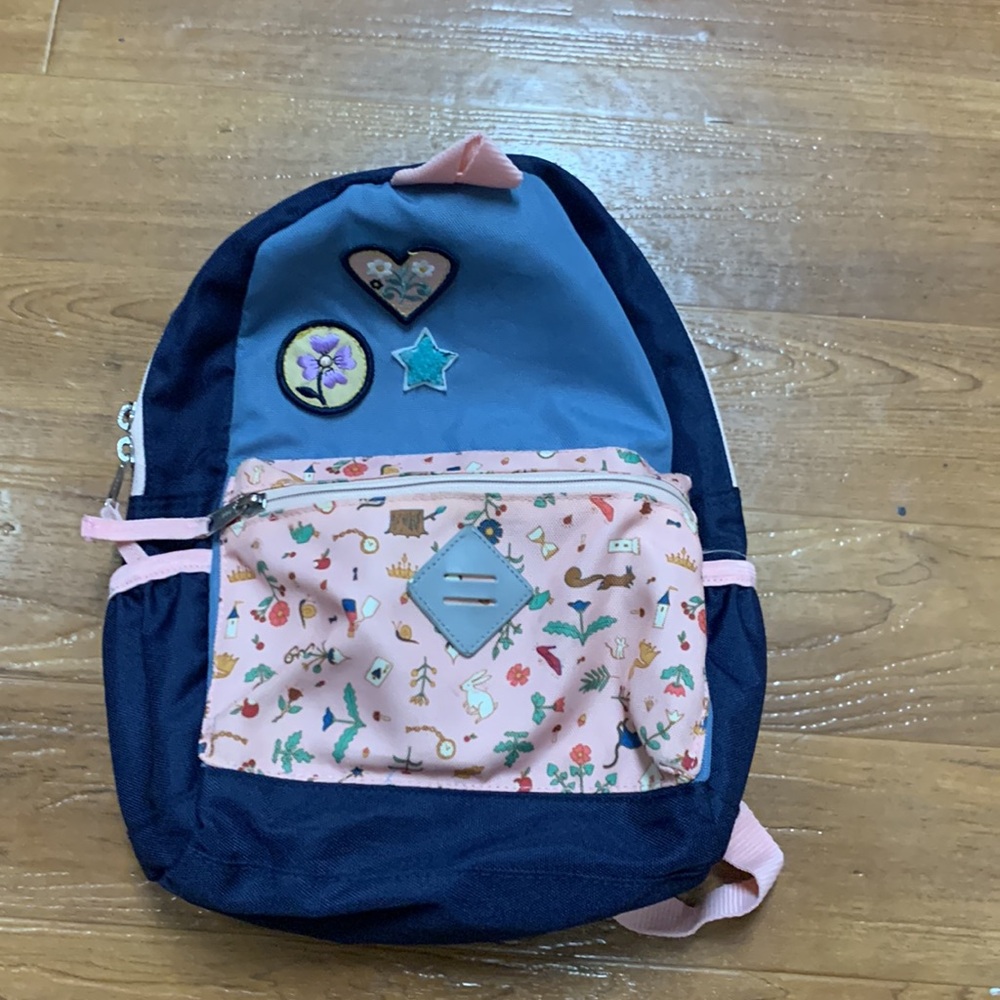 Hanna Andersson Backpack with Light Pink Trim